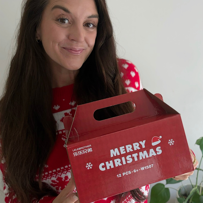 Bygg julens magi med Juleverkstan™ – 12 julfigurer + dolda byggblock (värde 339 kr)